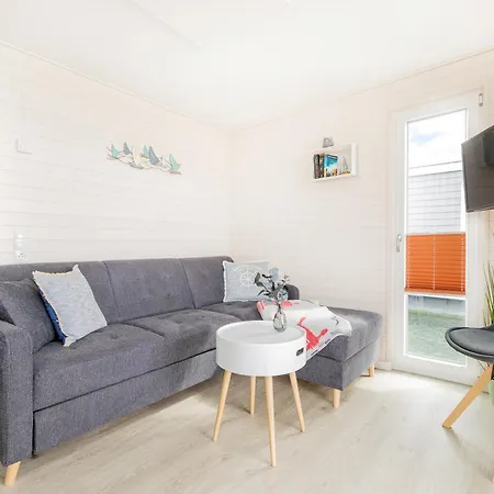 Hausboot Meerzeit An Der Ostsee