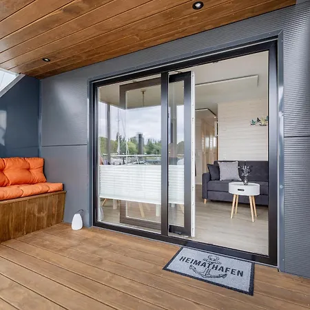 Hausboot Meerzeit An Der Ostsee Apartment Stralsund