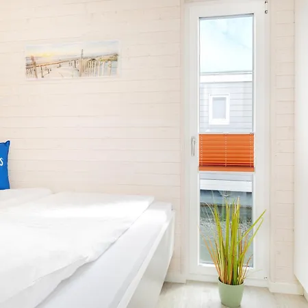 Hausboot Meerzeit An Der Ostsee Apartment *